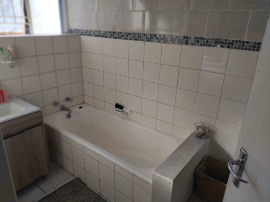 3 Bedroom Property for Sale in Stilfontein Ext 2 North West